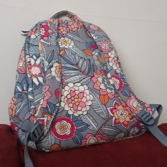 Vera Bradley bookbag - Picture 2 of 2